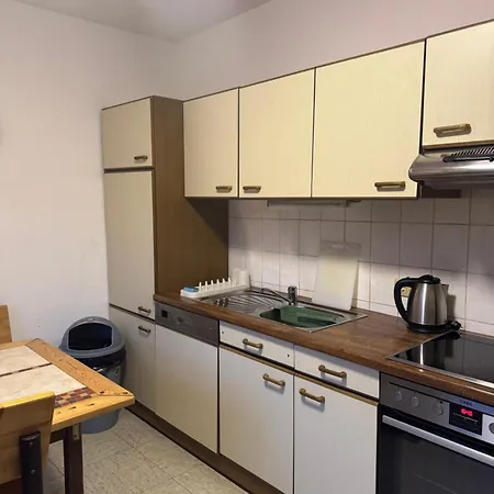 Monteurswohnung Im Gruenen Appartement *